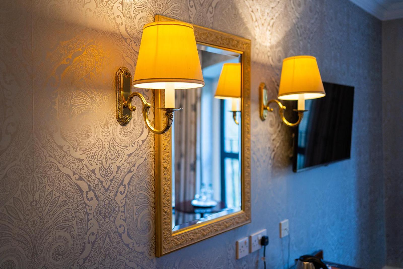 Отель The Petersham Ричмонд Экстерьер фото